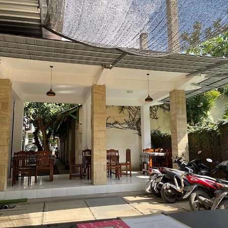 Tri Putri Homestay Kuta (Lombok) Exterior foto