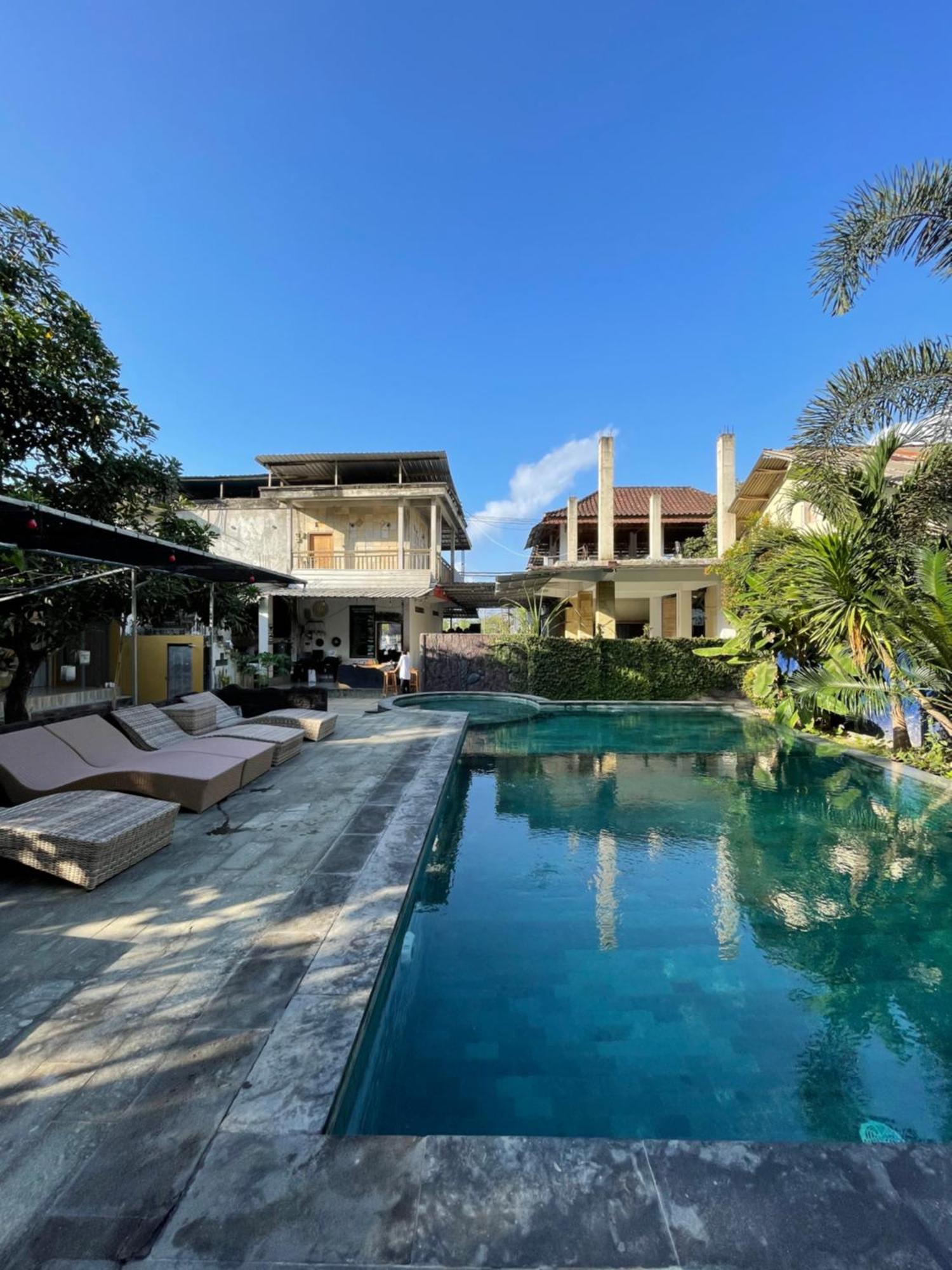 Tri Putri Homestay Kuta (Lombok) Exterior foto