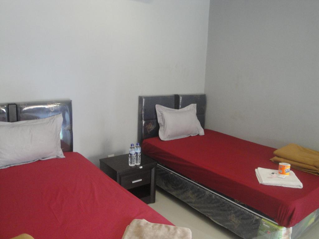 Tri Putri Homestay Kuta (Lombok) Exterior foto