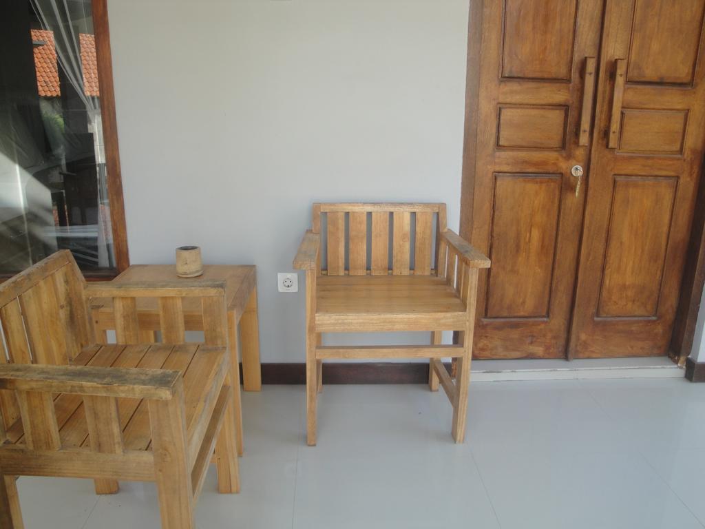 Tri Putri Homestay Kuta (Lombok) Exterior foto