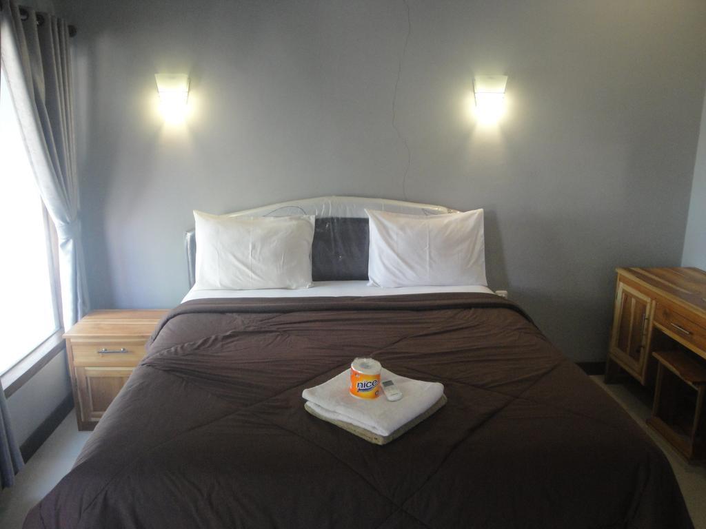 Tri Putri Homestay Kuta (Lombok) Exterior foto