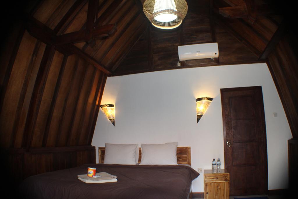 Tri Putri Homestay Kuta (Lombok) Exterior foto